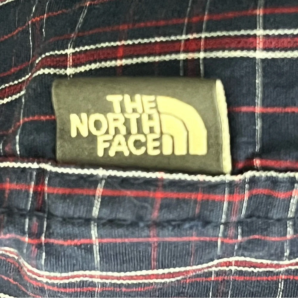 The North Face Men XL Button Up Blue Red White Plaid Long Sleeve Collared Shirt‎